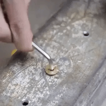 ५ वटा बिग्रिएका स्क्रू निकाल्ने ड्रिलहरूको सेट" ✅